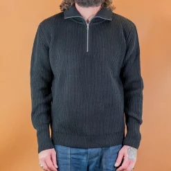 Navy Half Zip Pullover Black